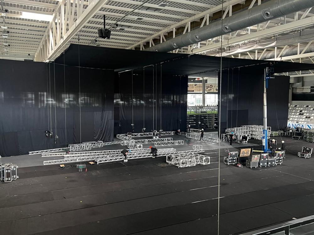 Imagen MARIÁN MOURIÑO, PRESIDENTA DO RC CELTA, E JAVIER MOLL E ARANTZA SARASOLA, PRESIDENTE E VICEPRESIDENTA DO GRUPO MOLL, NOVOS COMENDADORES...