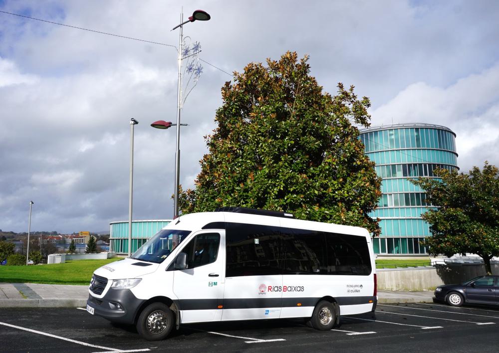 Imagen AS LALINENSES DE 50 A 74 ANOS TEÑEN DURANTE DETERMINADOS DÍAS DE ABRIL UN BUS GRATUÍTO PARA FACILITARLLE A REALIZACIÓN DA PROBA DE...