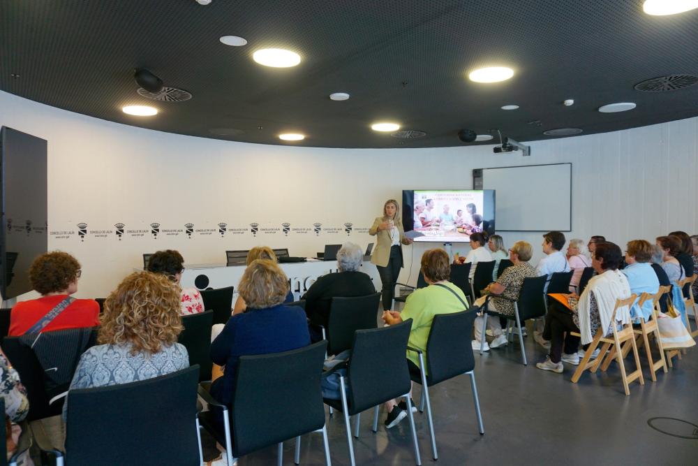 Imagen HOXE ABRE O PRAZO DE INSCRICIÓN PARA OS SEMINARIOS QUE O CONCELLO DESENVOLVE EN COLABORACIÓN COA UNIVERSIDADE DE VIGO