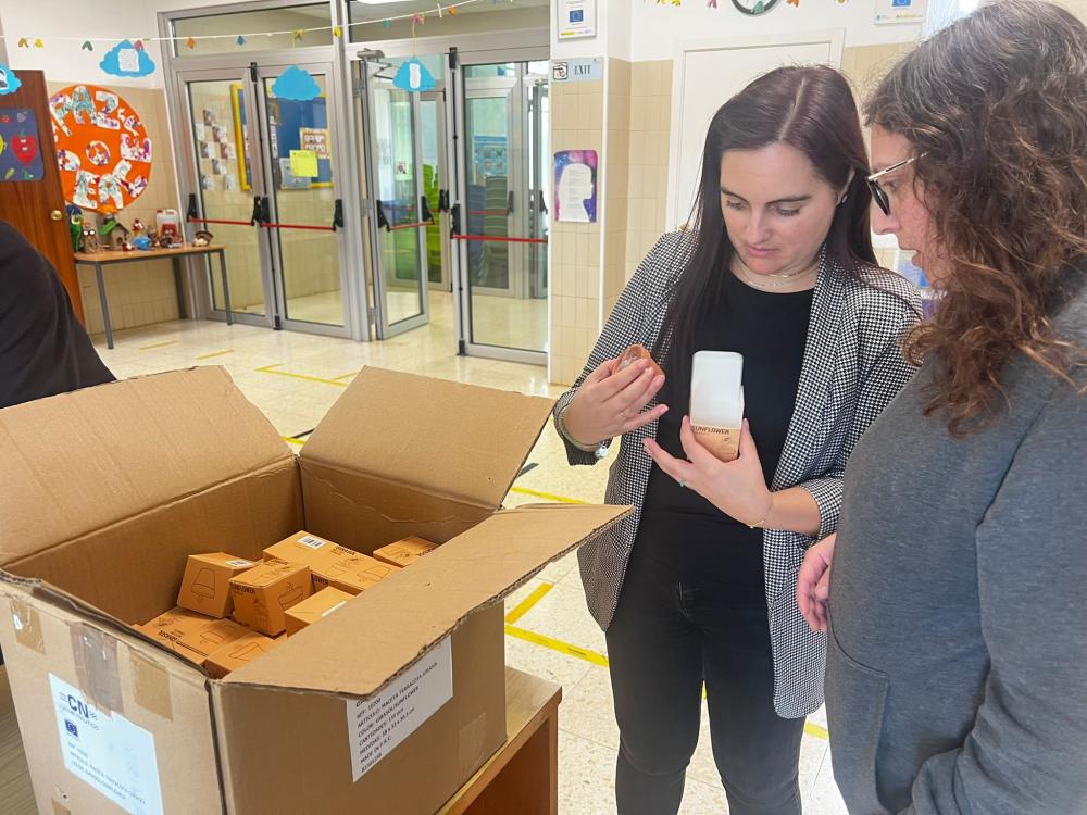 Imagen O CONCELLO DE LALÍN REPARTIU PRETO DE MILLEIRO E MEDIO DE MACETAS E SEMELLEIROS COINCIDINDO CO DÍA INTERNACIONAL DO MEDIO AMBIENTE