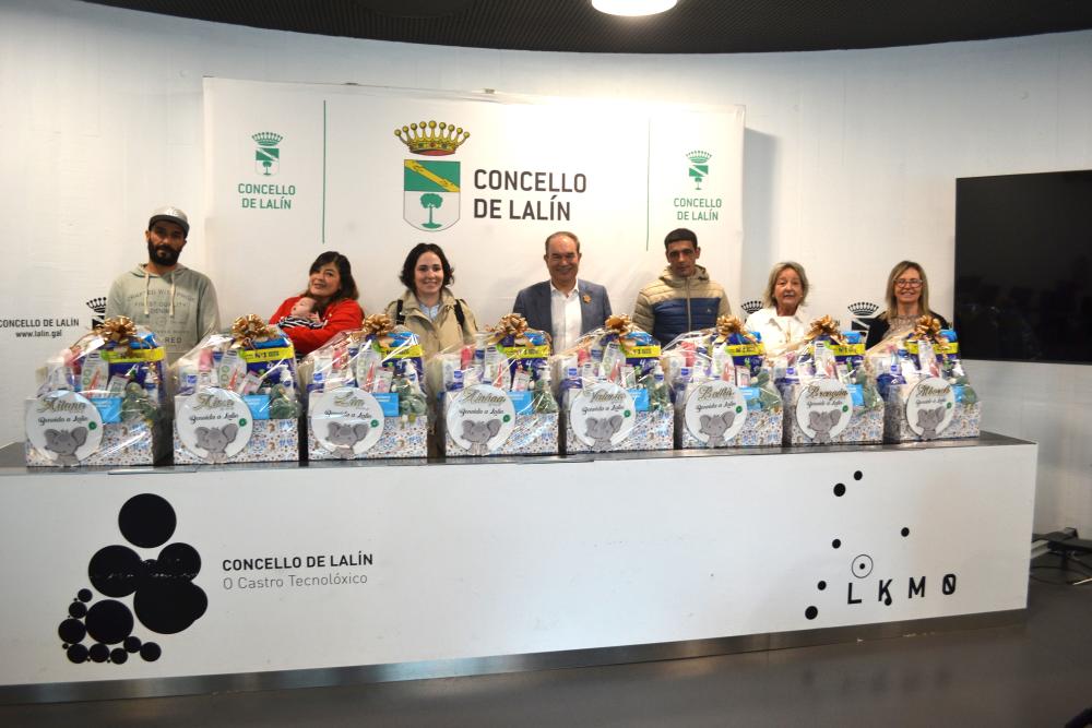 Imagen OITO CRIANZAS RESULTAN BENEFICIARIAS DA PRIMEIRA QUENDA DE CESTAS NATALICIAS DO ANO 2025 DO CONCELLO DE LALÍN