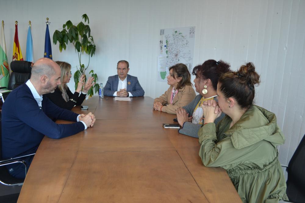 Imagen O CONCELLO INCORPORA TRES NOVAS OPERARIAS DE LIMPEZA PARA GARANTIR A COBERTURA DE TODOS OS SERVIZOS MUNICIPAIS
