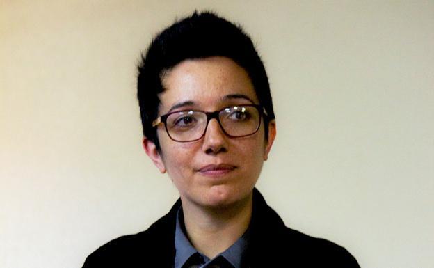 Imagen CATIA FARIA width: 100%;