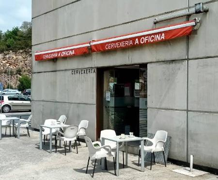 Imaxe: Cervexería a Oficina