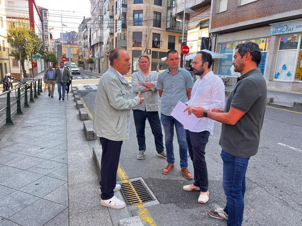 Imagen CRESPO ANUNCIA A REDACCIÓN DO PROXECTO DA PRIMEIRA FASE DA “AMÉNDOA CENTRAL” QUE AFECTARÍA AS RÚAS PINTOR LAXEIRO, MOLINERA E ROSALÍA DE...