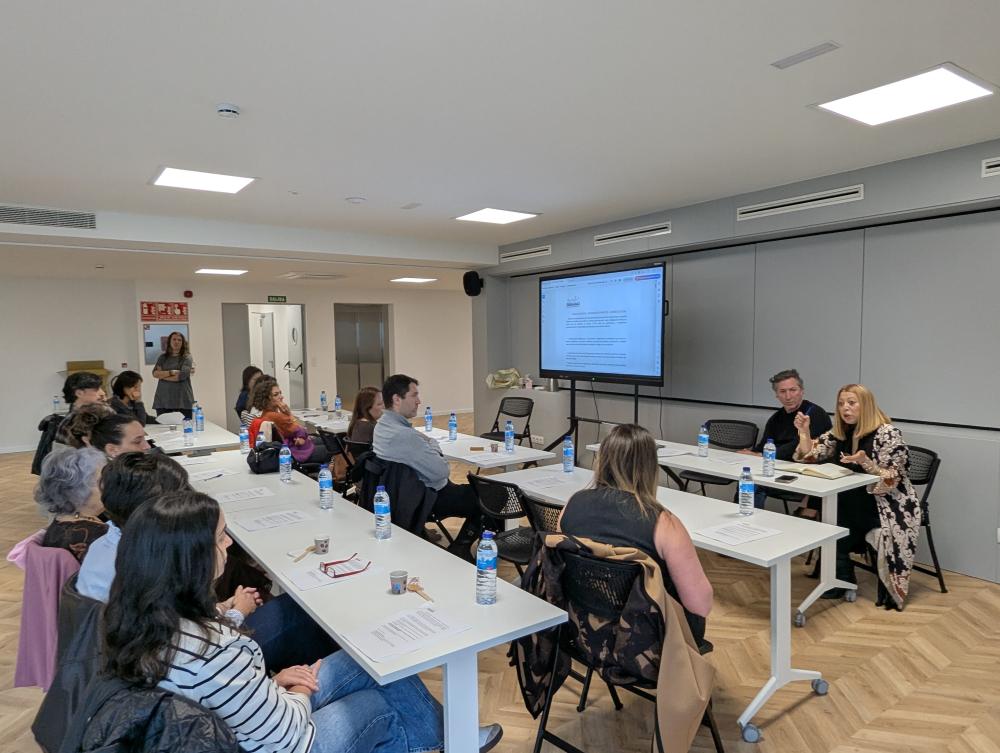 Imagen LALÍN ACTIVA “FACHADAS MÁXICAS” DENTRO DAS ACTIVIDADES DAS ALDEAS DE NADAL 25-26