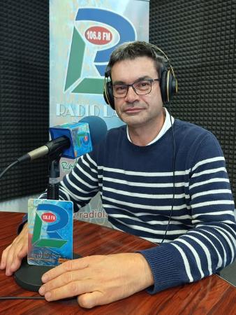 Imaxe: Hoxe en Radio Lalín falamos con Paco Sesto, presidente da Coral de Lalín, sobre o tradicional Concerto de Panxoliñas deste Nadal! Falamos...