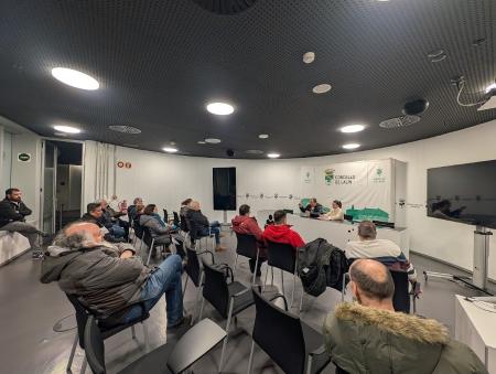 Imaxe: O CONCELLO REÚNE AOS ESTABLECEMENTOS DO MES DO COCIDO PARA AGRADECERLLES O SEU APOIO E AVANZAR CARA Á EXCELENCIA GASTRONÓMICA