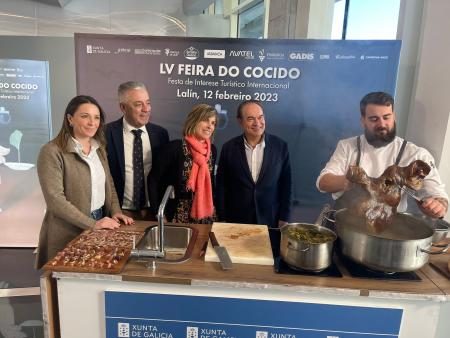 Imaxe: CRESPO PRESENTA A LV FEIRA DO COCIDO COMO UNHA EDICIÓN “MEDIÁTICA, SOLIDARIA E CON PRESENZA DE DELEGACIÓNS ESTRANXEIRAS” QUE TERÁ NA...