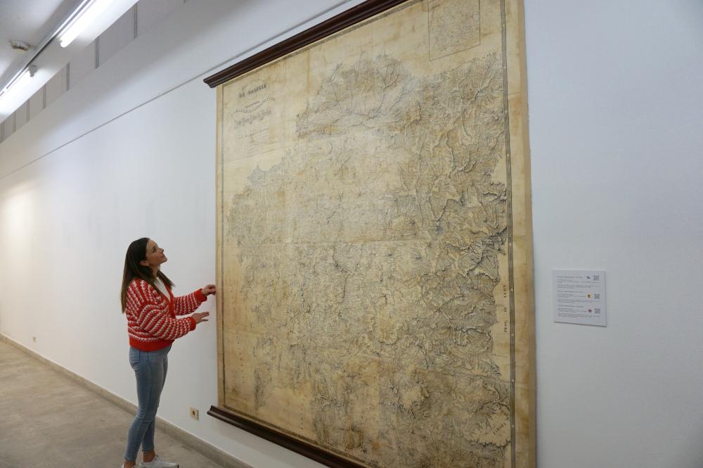 Imagen O EXEMPLAR DO MAPA DE FONTÁN DOADO AO CONCELLO ATÓPASE XA NO MUSEO MUNICIPAL TRAS SER SOMETIDO A UNHA COIDADOSA RESTAURACIÓN