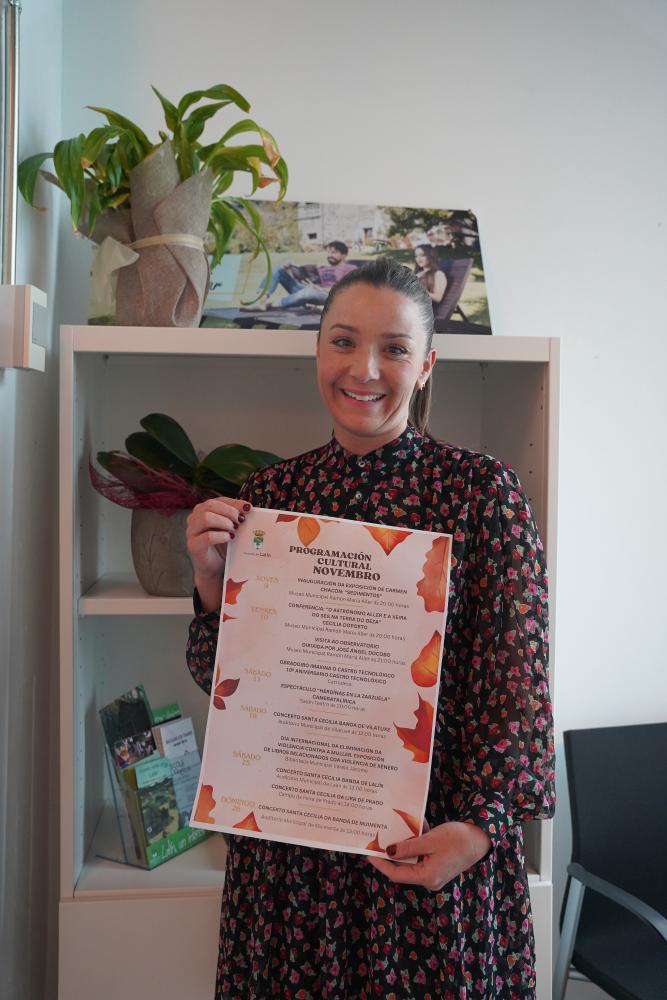 Imagen EXPOSICIÓN DE CARMEN CHACÓN, CHARLA SOBRE O SEG, OBSERVACIÓN ASTRONÓMICA, OBRADOIROS, CONCERTOS DE SANTA CECILIA, ZARZUELA E EXPOSICIÓN...