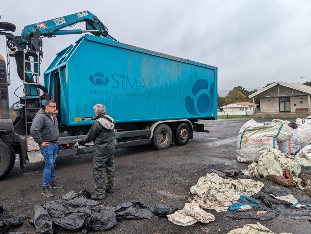 Imagen CONTINÚA A CAMPAÑA MUNICIPAL DE RECOLLIDA DE PLÁSTICOS DE SILO