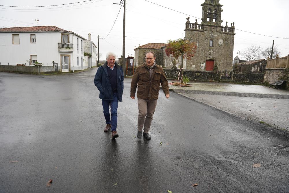 Imagen REMATADAS AS OBRAS DO VIARIO SANTISO-VILARIÑO NA PARROQUIA DE SANTISO DE PRETO DE 1,5 KM DE LONXITUDE