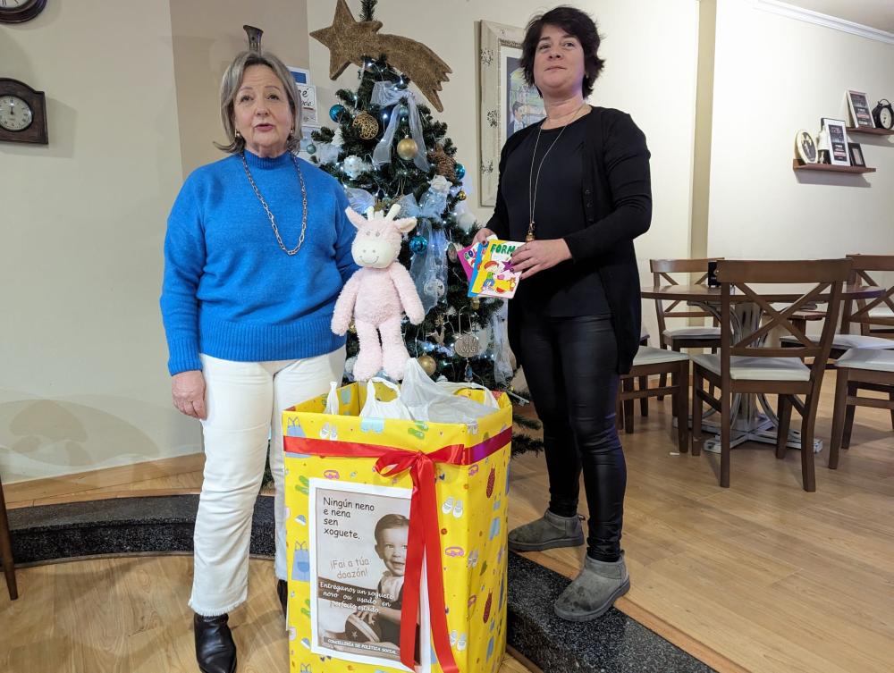 Imagen UN TOTAL DE 97 MENORES DE 59 UNIDADES FAMILIARES SE BENEFICIARON DA CAMPAÑA “NINGÚN NENO/A SEN XOGUETE” CUBRINDO O TOTAL DA DEMANDA